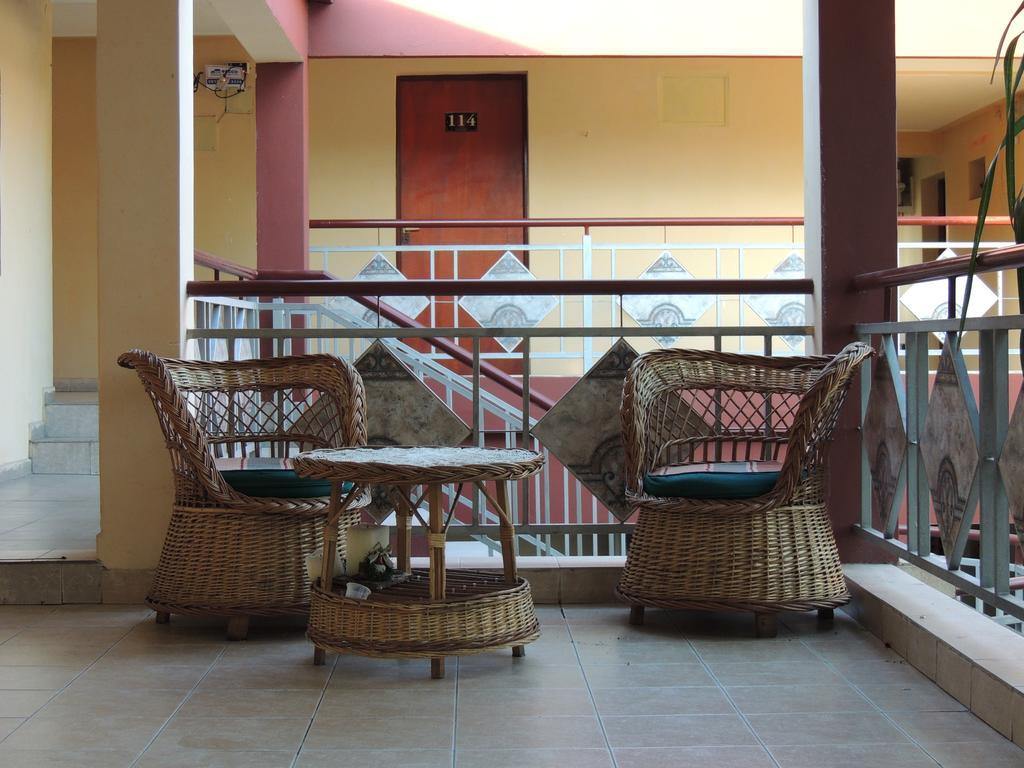 La Pergola Hotel Tucuman Сан-Мигель-де-Тукуман Экстерьер фото